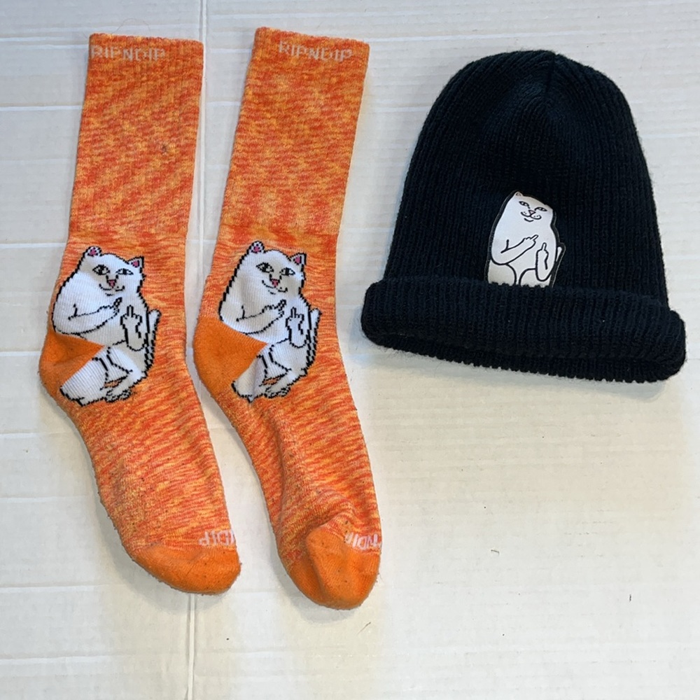 Ripndip-Lord Nermal cat flipping the bird Black Knit Beanie & orange socks.